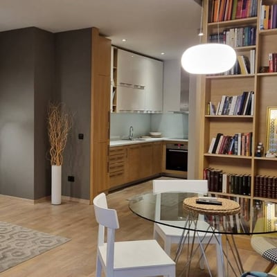 Rent of a stylish 2-room apartment, 65 m², city center, Belgrade, Serbia